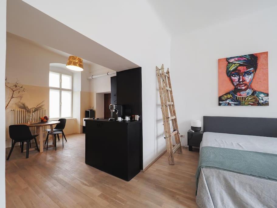 Studio At The Liar'S Bridge Sibiu Exterior photo